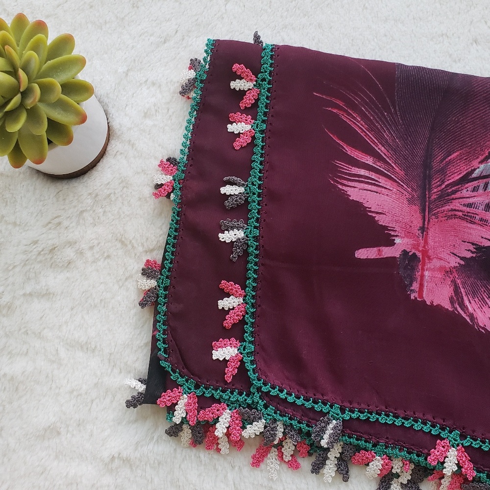 Exotic Hand Made Needle Lace Scarf - Picture 2 of 4